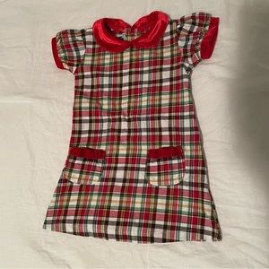 Toddler plaid dress with velvet collar.